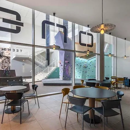 Barcelo Отель 4*