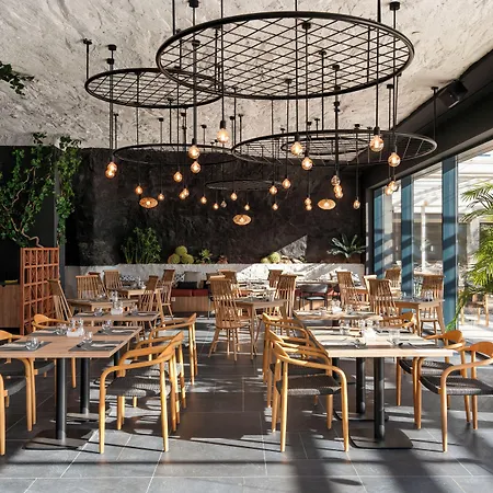 Barcelo Отель 4*