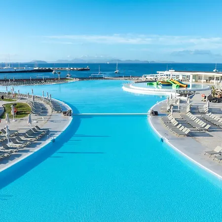 Barcelo 4* プラヤ・ブランカ