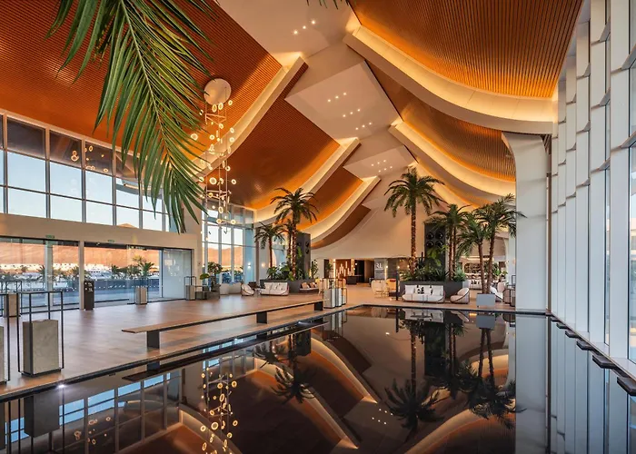 Barcelo Отель 4*