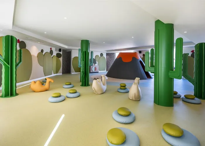 Barcelo Playa Blanca Hotel